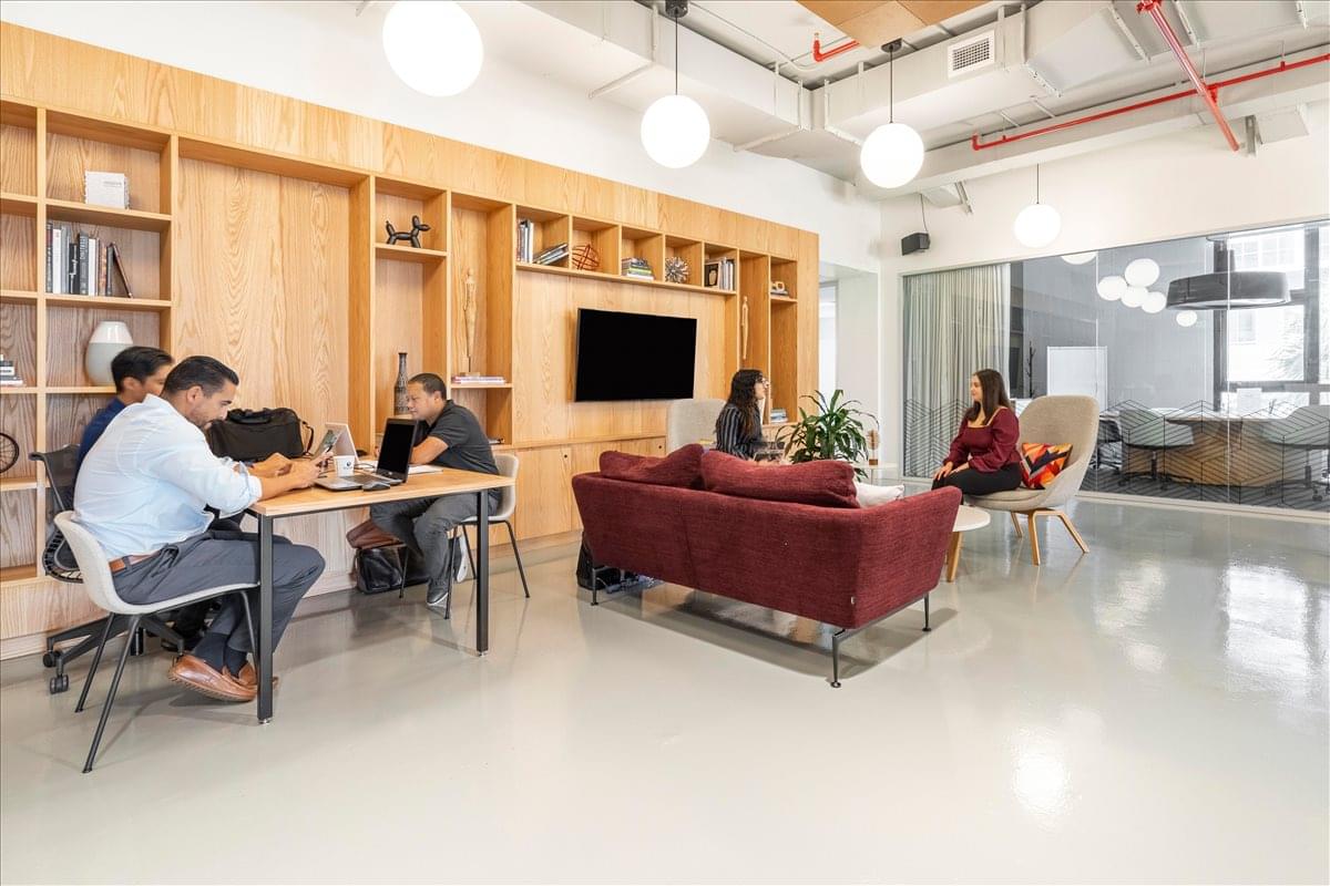 Office for Rent on 218 North West 24th Street Miami