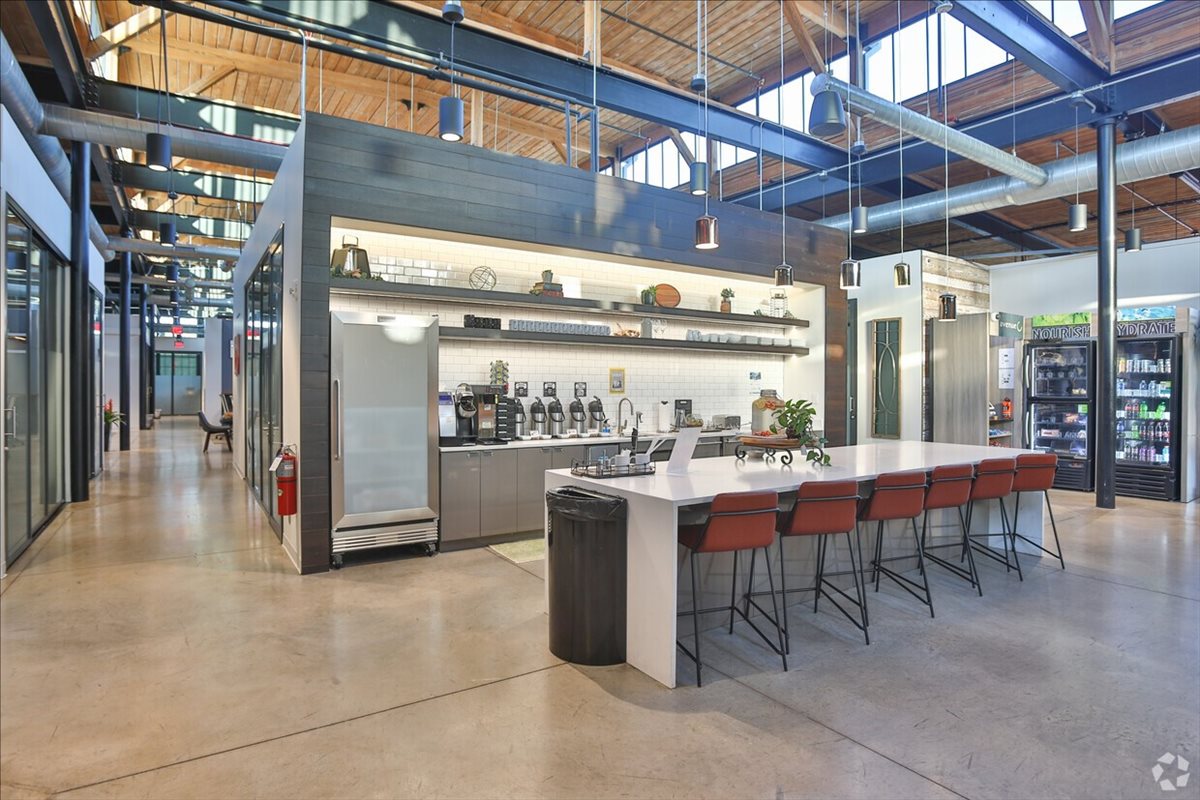 Office for Rent on 141 Traction Street Greenville