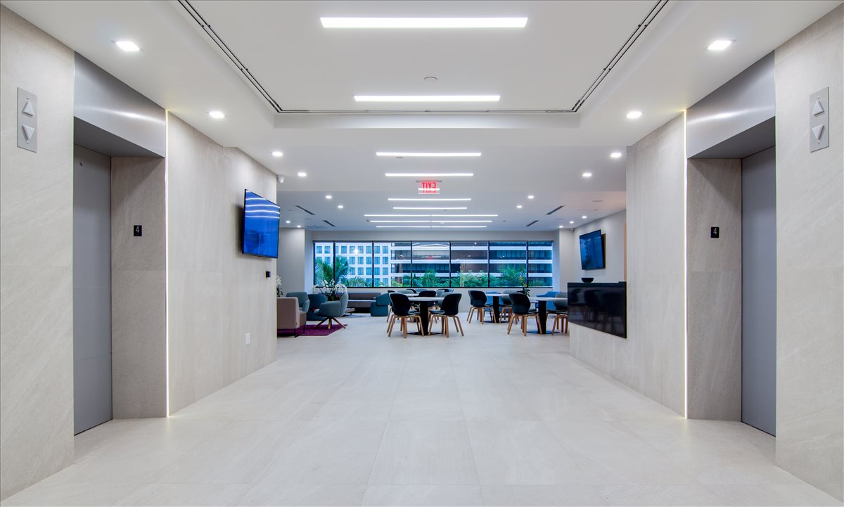 Photo of Office Space on 800 Brickell Avenue Brickell