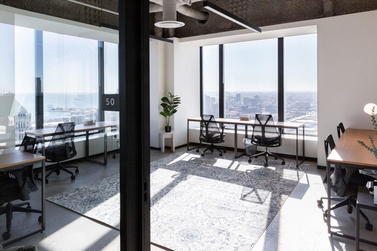 Photo of Office Space on 233 S Wacker Dr Chicago