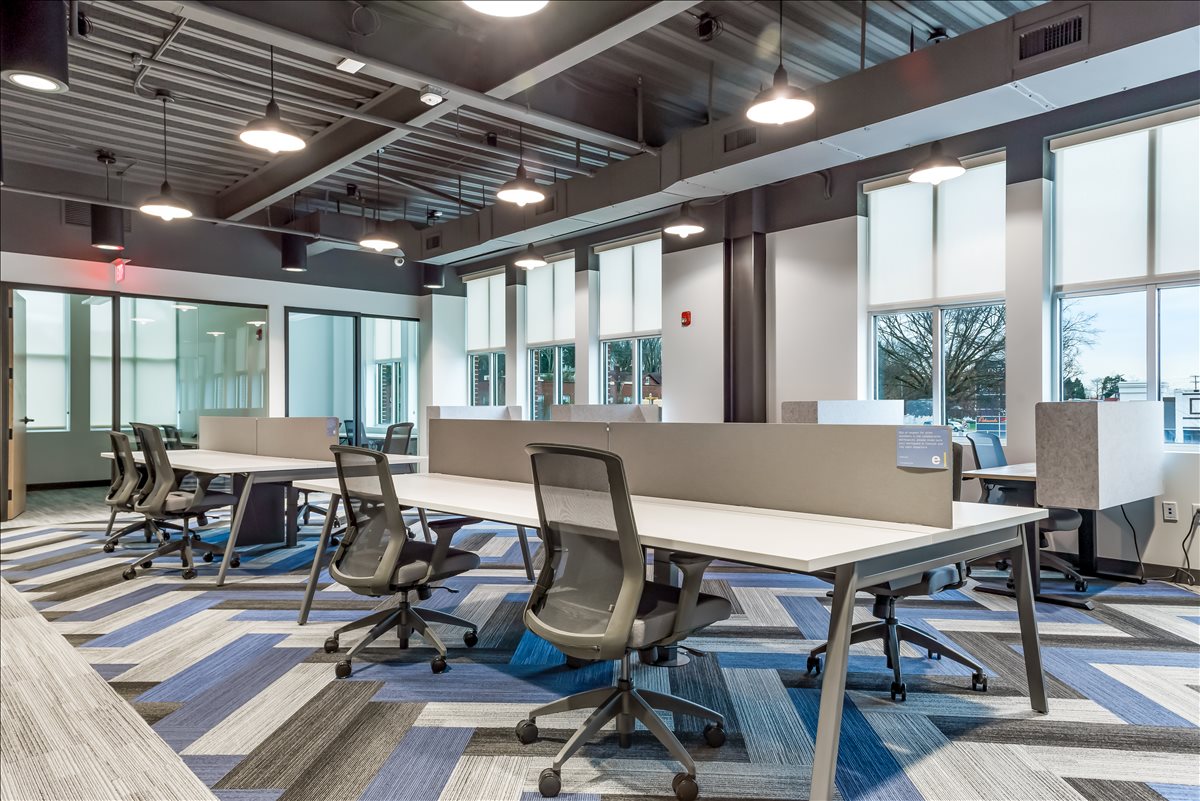 This is a photo of the office space available to rent on 4315 Kingston Pike, Suite 210