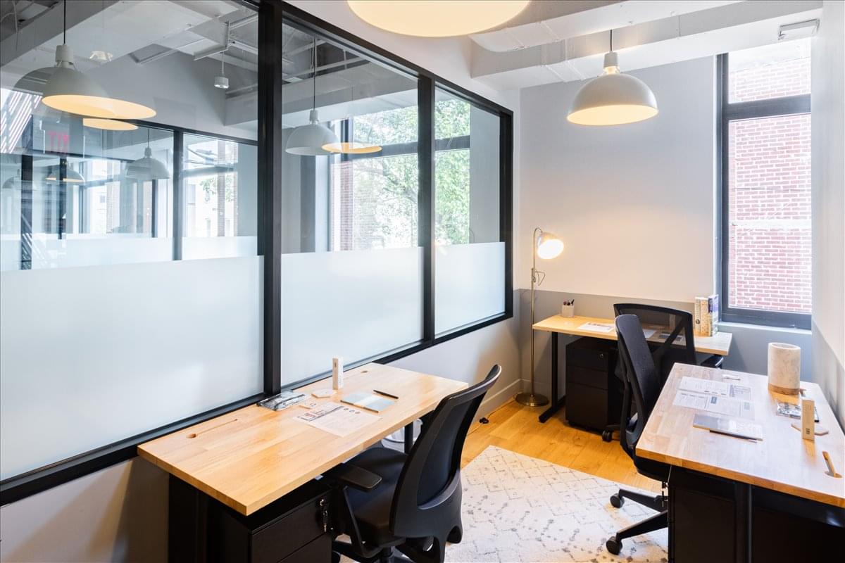 Photo of Office Space on 810 7th Street Washington DC