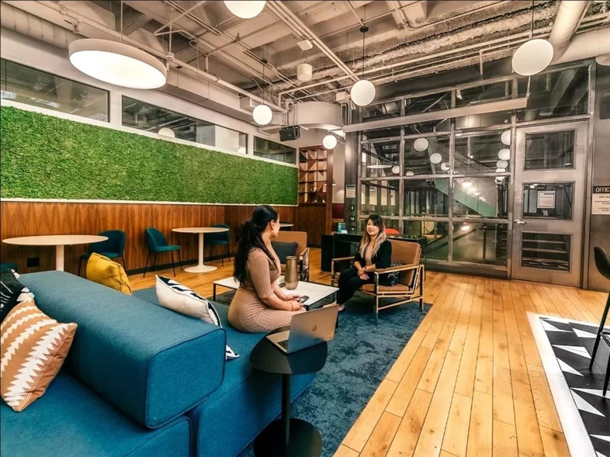 Picture of 100 S State Street Office Space available in Chicago