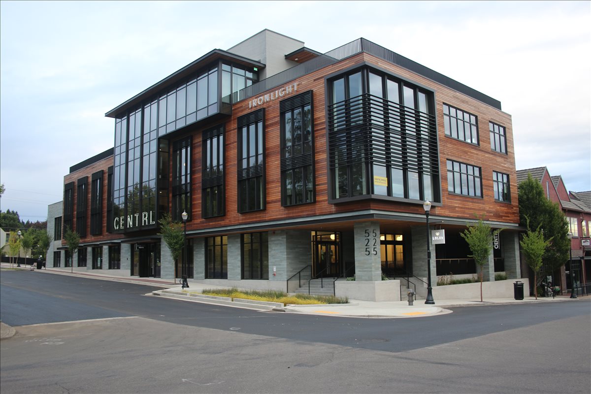 525 3rd Street available for companies in Lake Oswego