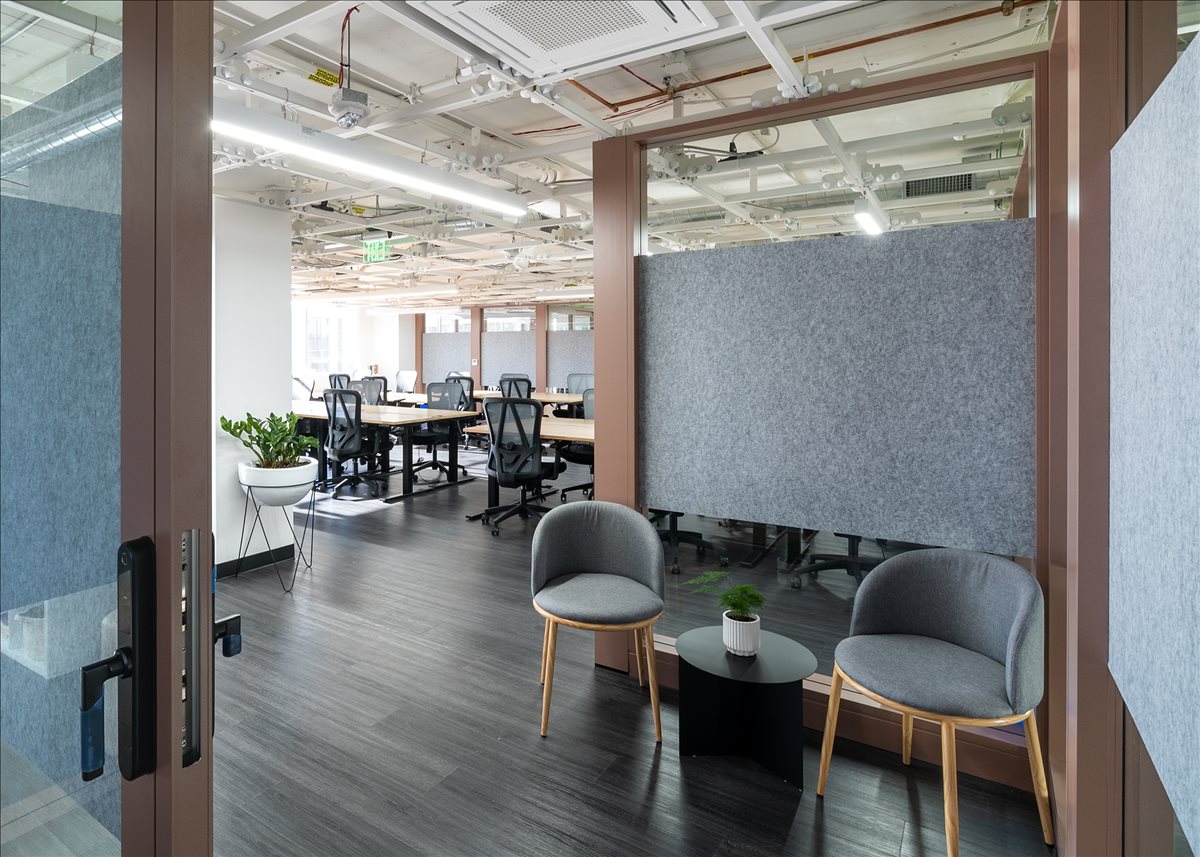 Photo of Office Space on 4 W 4th Ave, San Mateo San Mateo
