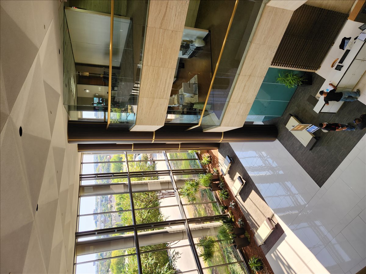 Office for Rent on 7550 IH-10 West San Antonio