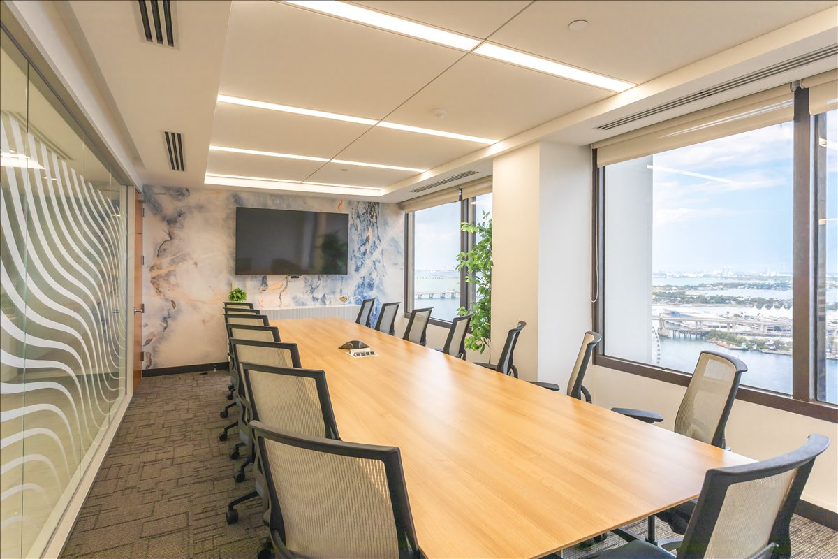 2 South Biscayne Boulevard Office for Rent in Miami