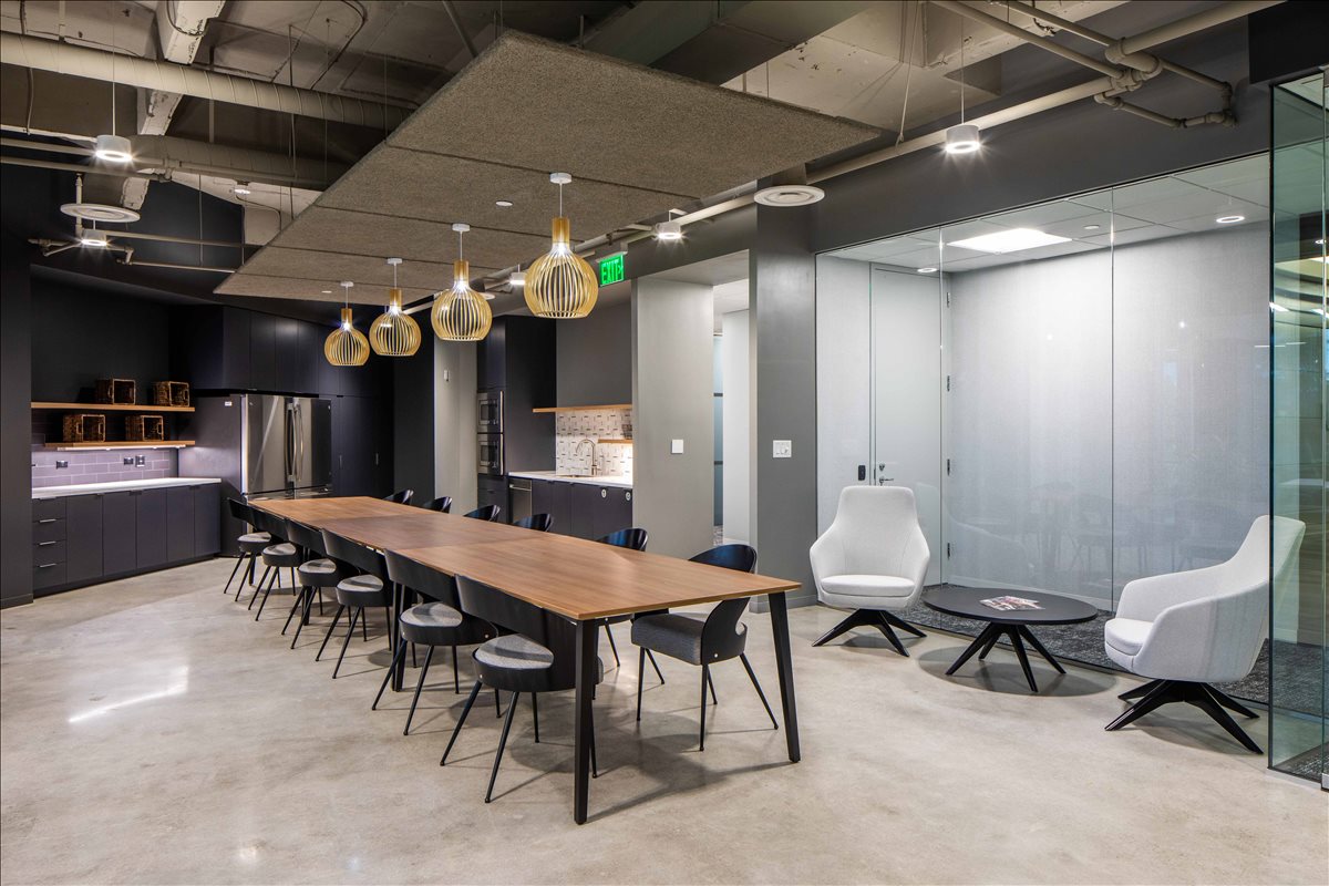 Photo of Office Space on 3399 Peachtree Road Northeast Atlanta