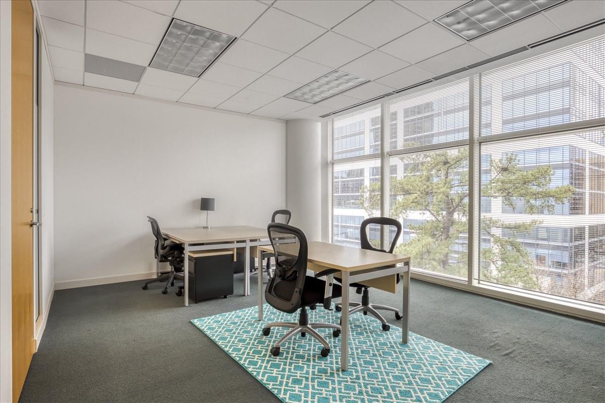 Office for Rent on The Pinnacle, 3455 Peachtree Road NE, Buckhead Atlanta