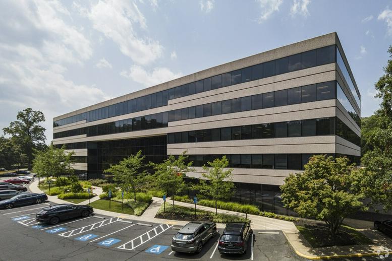 9990 Fairfax Boulevard Office Space - Fairfax