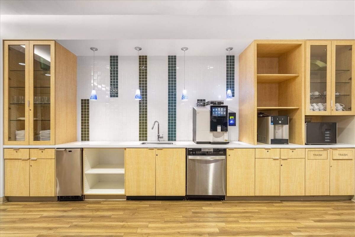 Photo of Office Space available to rent on Miami Center, 201 S Biscayne Blvd, Miami
