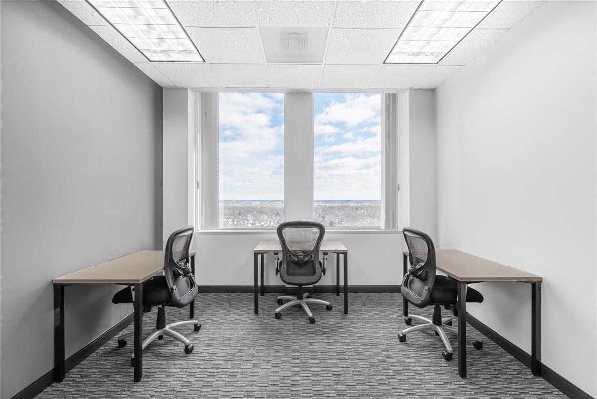 Columbia Center, 14th Fl, 101 W Big Beaver Rd Office Space - Troy