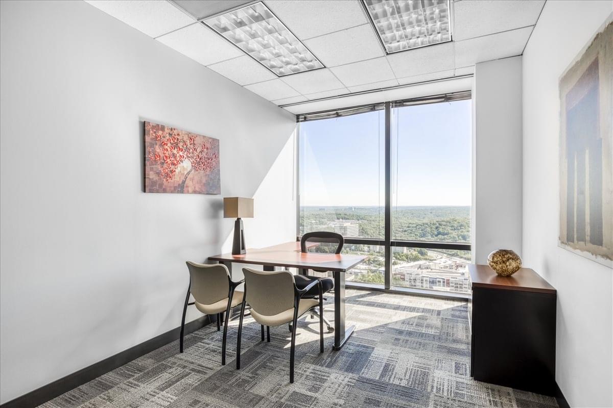 Riverwood 100, 3350 Riverwood Pkwy SE Office for Rent in Atlanta