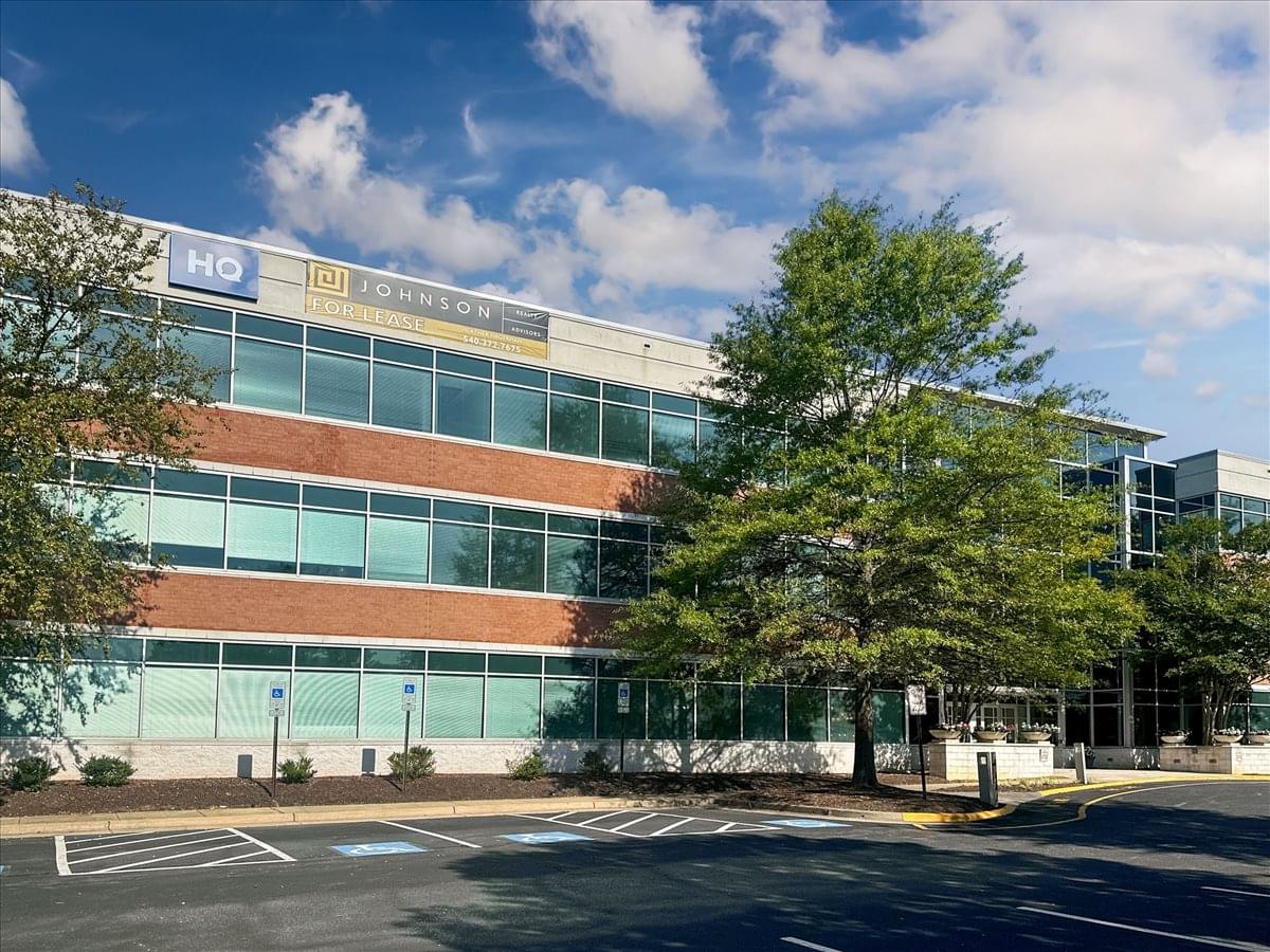 This is a photo of the office space available to rent on 150 Riverside Parkway, 1st Floor