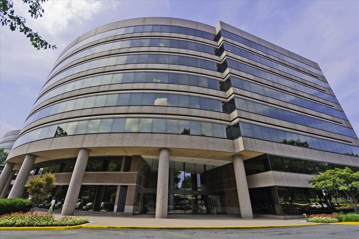 8300 Boone Blvd, Tysons Office Space - Tysons