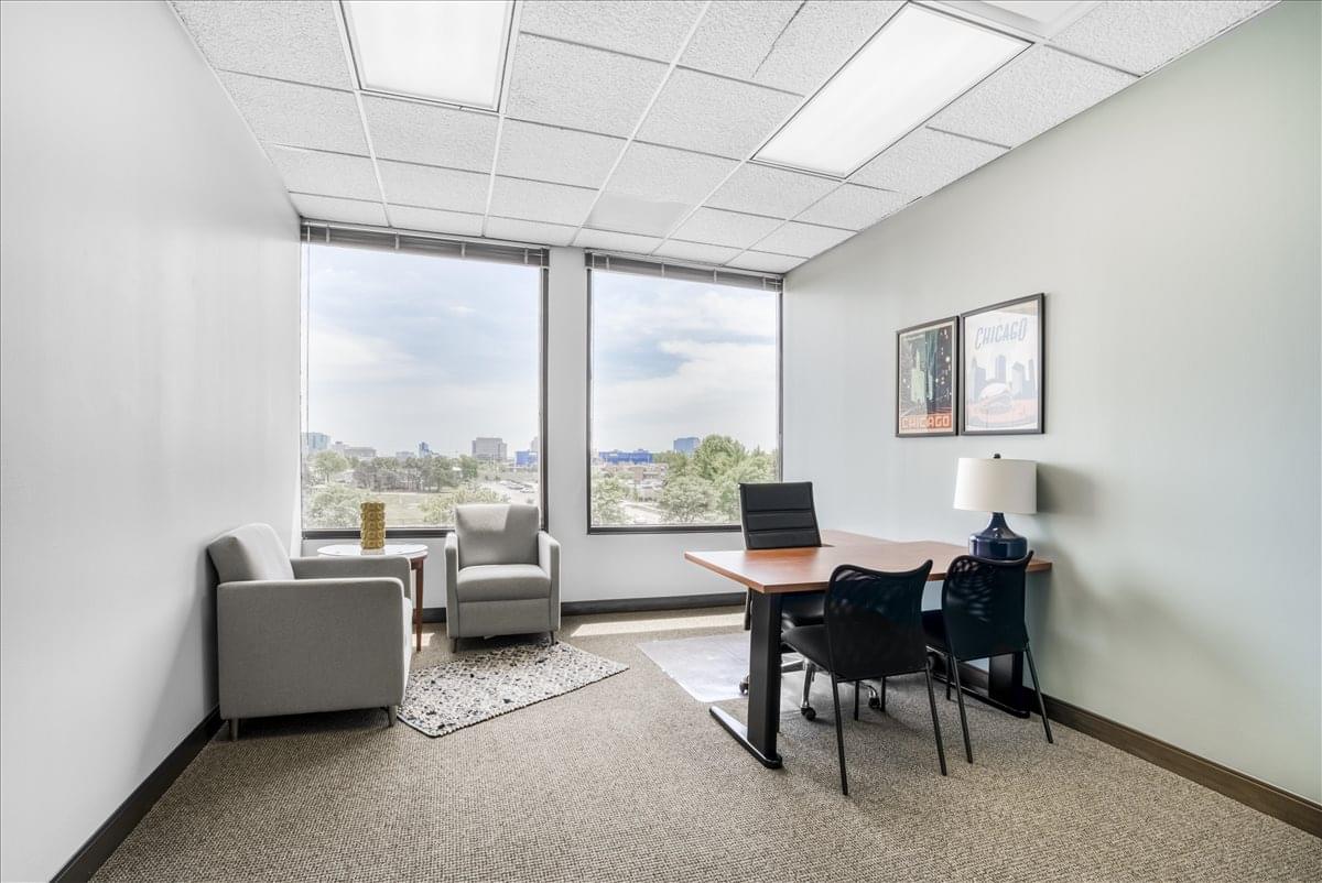 Photo of Office Space on 1821 Walden Office Square Schaumburg