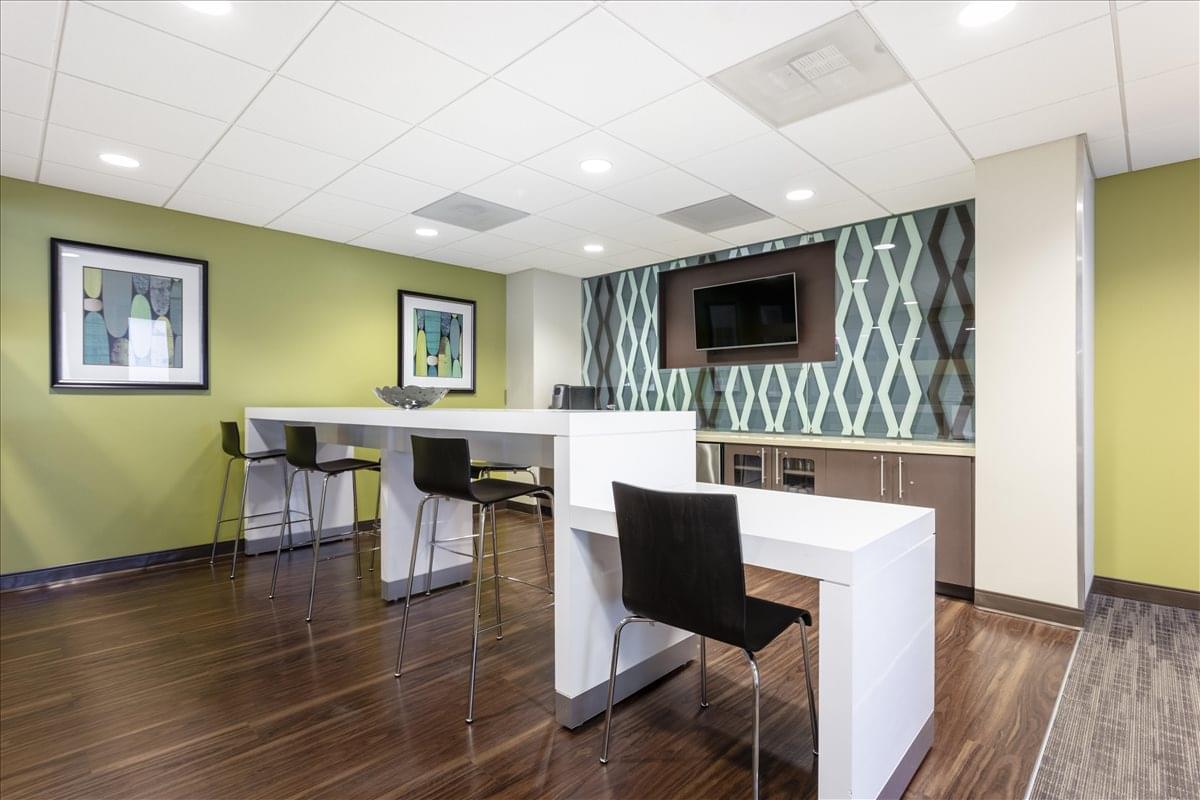 Office for Rent on Gateway Center I, 10 South Riverside Plaza, West Loop Chicago