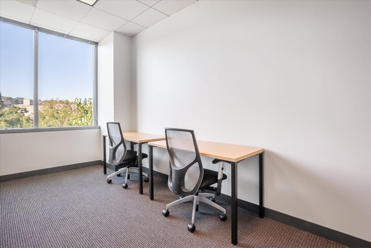 Photo of Office Space on Corporate Commons, 6200 Stoneridge Mall Road Pleasanton
