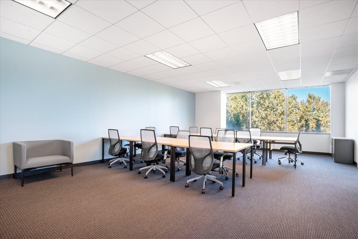 Picture of Corporate Commons, 6200 Stoneridge Mall Road Office Space available in Pleasanton